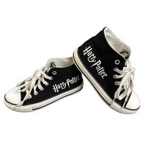 Harry Potter Kids Black shoe, Chuck Taylor style, Shoe Size UK 1, EU 32